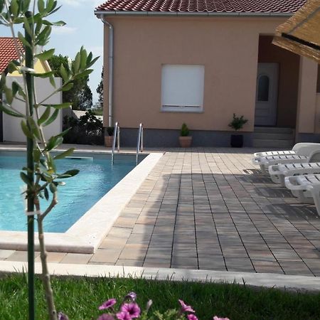 Holiday Home Luka Zadar Buitenkant foto