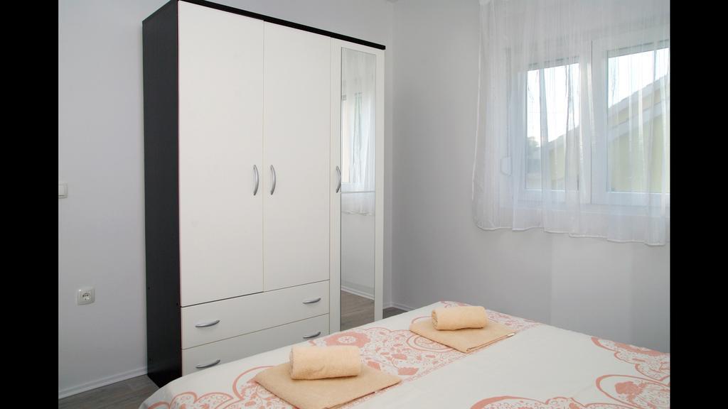 Holiday Home Luka Zadar Buitenkant foto