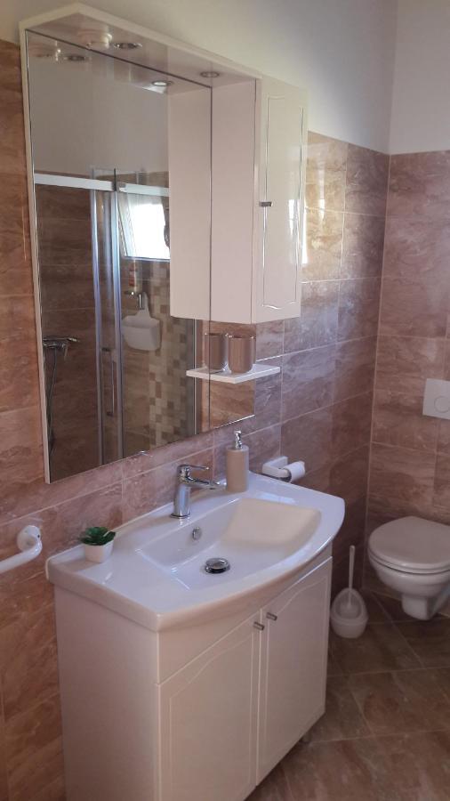 Holiday Home Luka Zadar Buitenkant foto